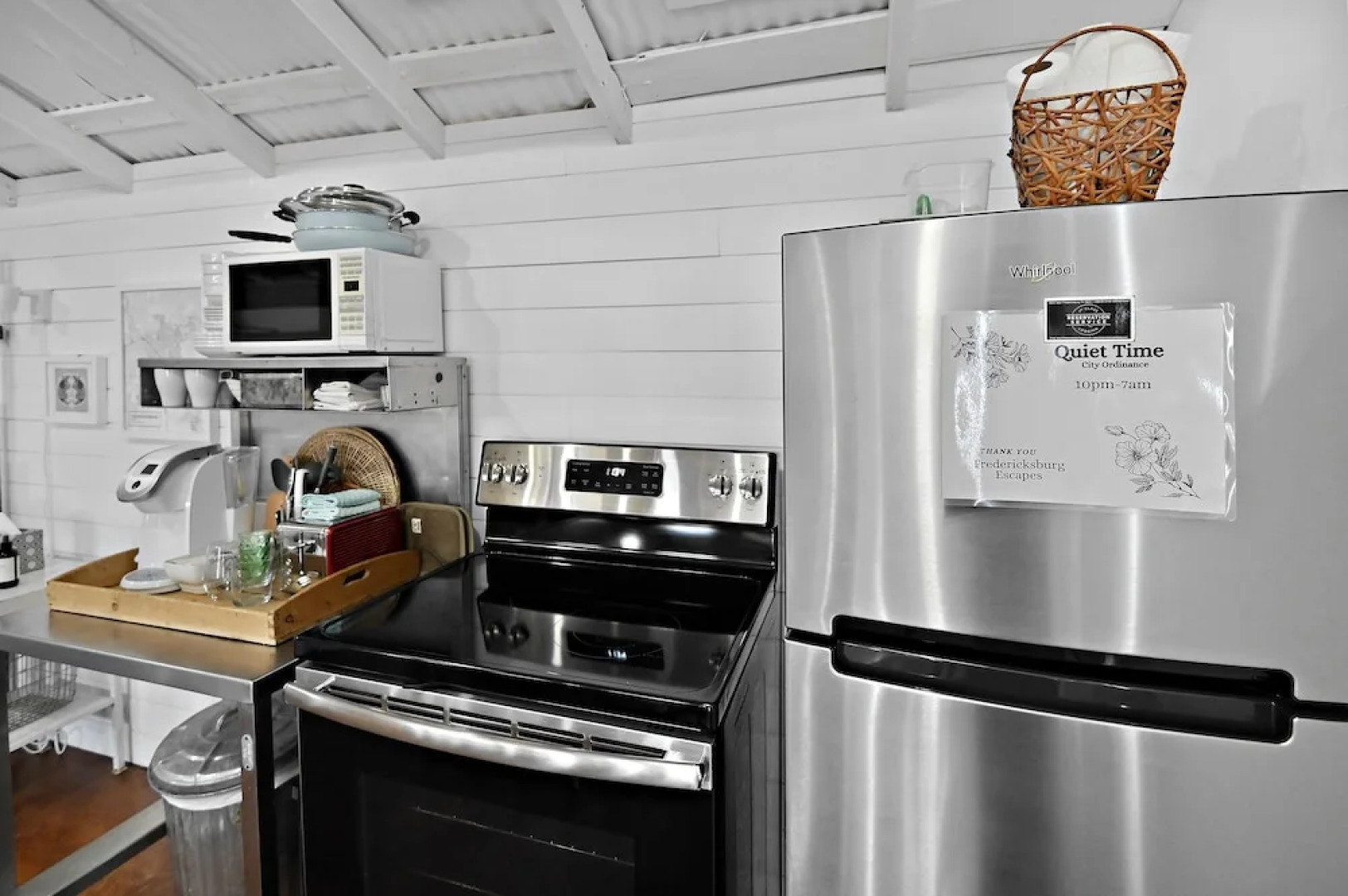 Gausthaus 402 1 Bedroom Cottage by RedAwning