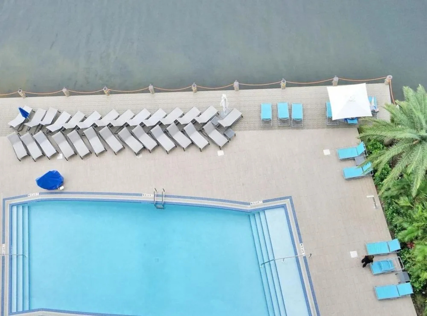 Incredible Bay View 3 Bed Private Floor Apt 1101 BW Resort Miami FL