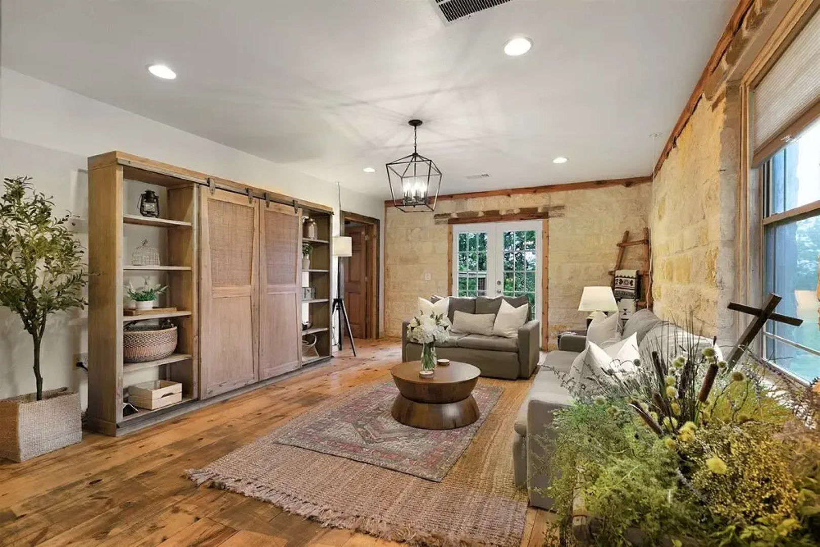 New! Luxury Home With Fire Pit & Hill Country Views