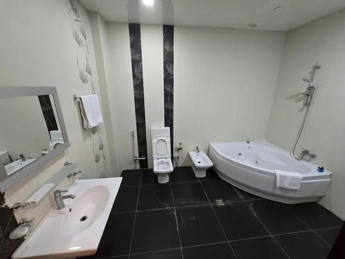 Golden Beach By ShamBaku