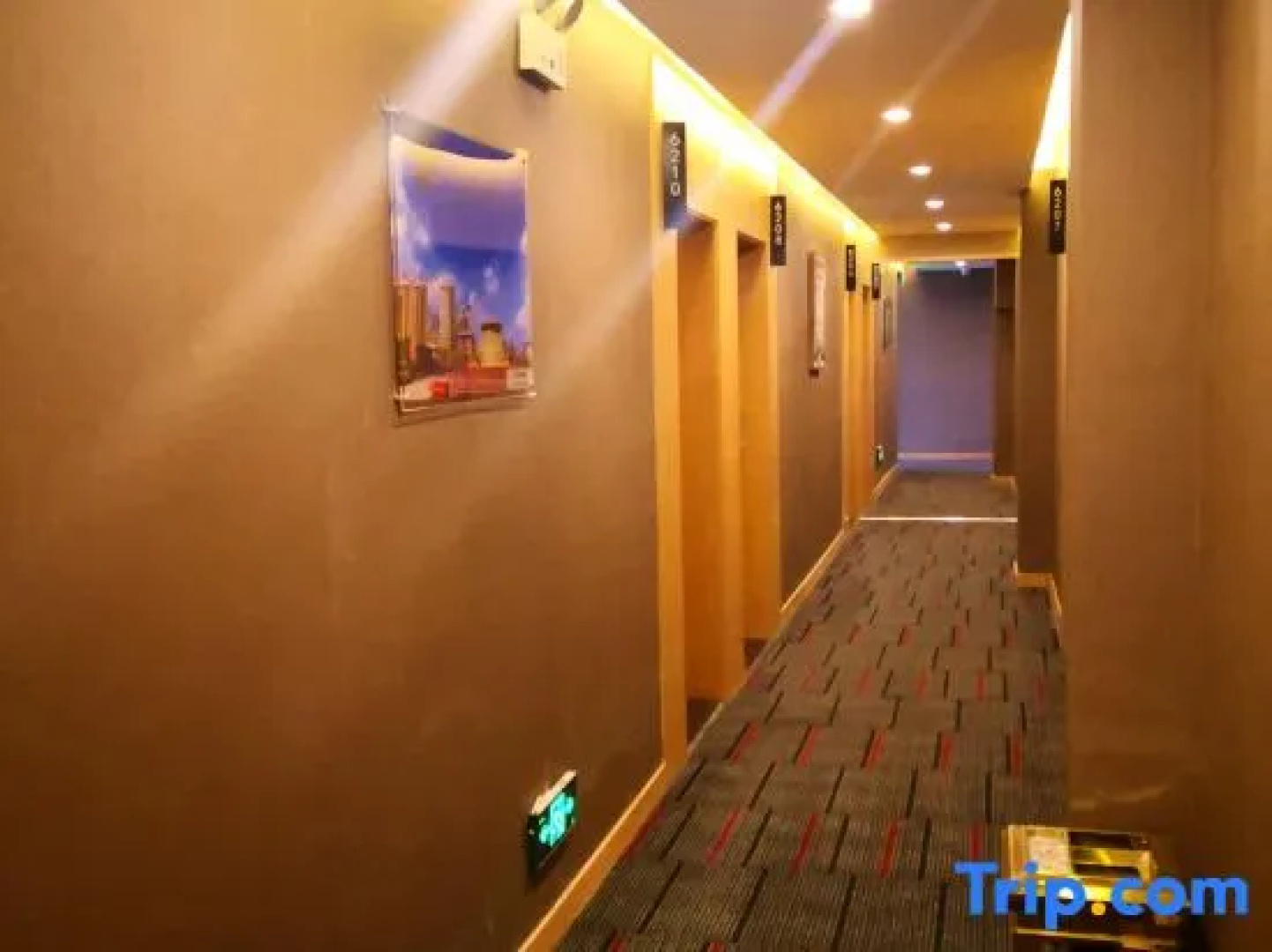 Pin Ai Boutique Hotel