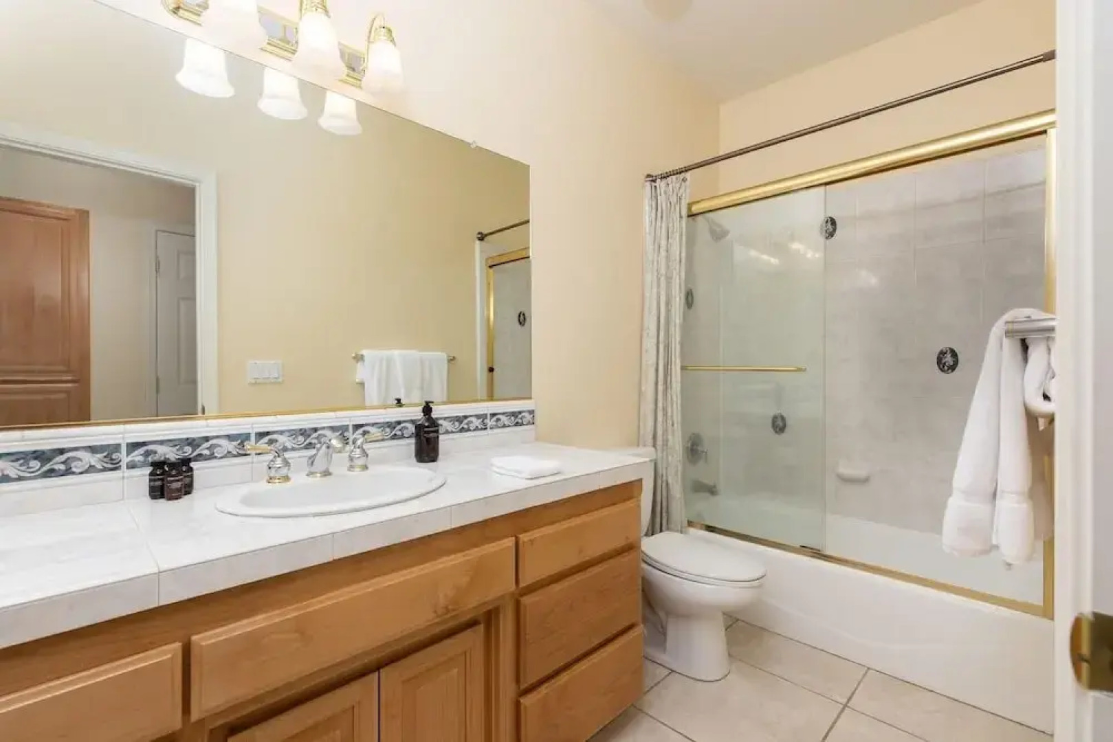 Mustang by AvantStay |  Secluded Getaway w/ Vineyard Views & Pool