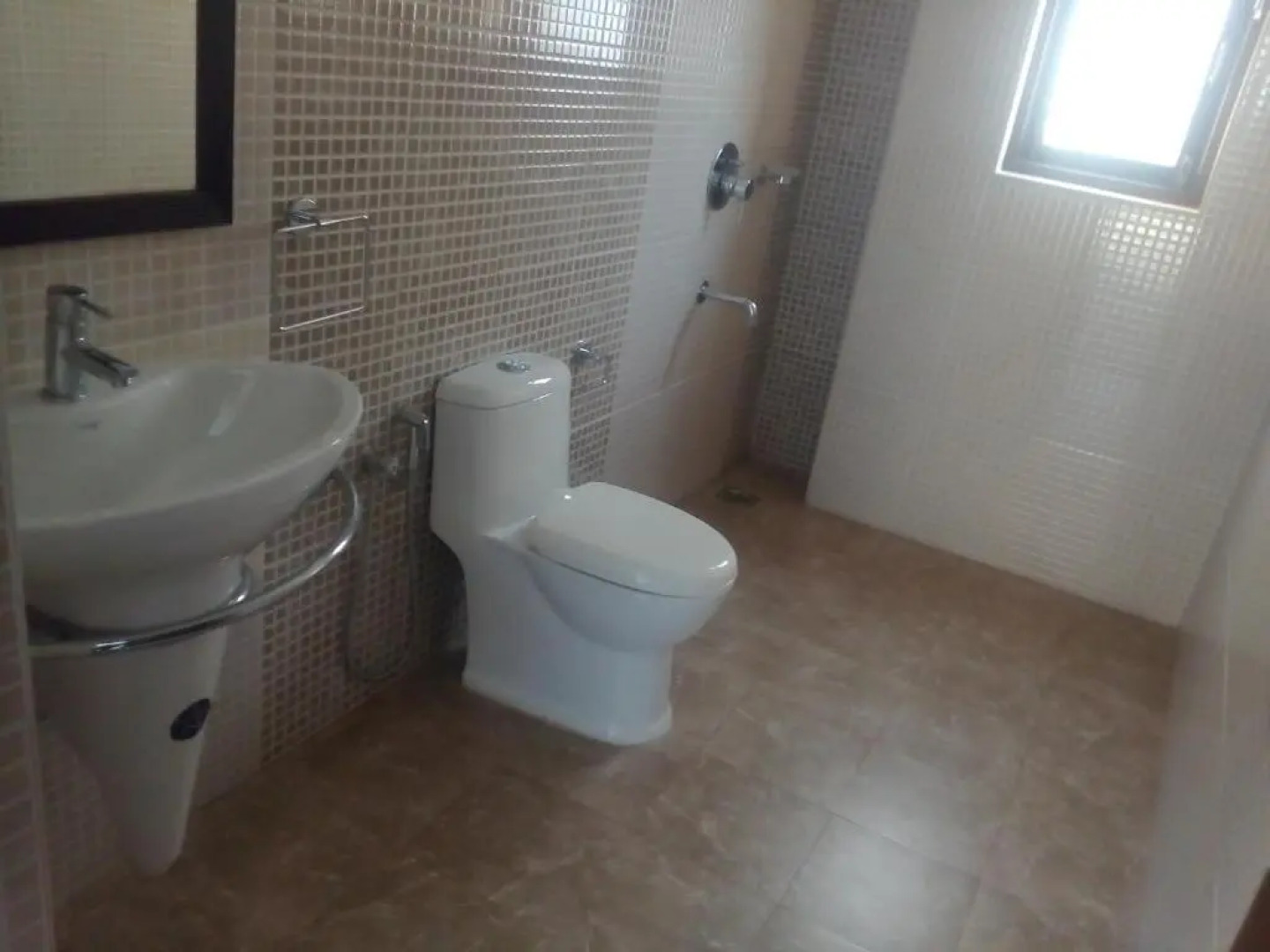 Pinto Rosario Square Resort and Spa