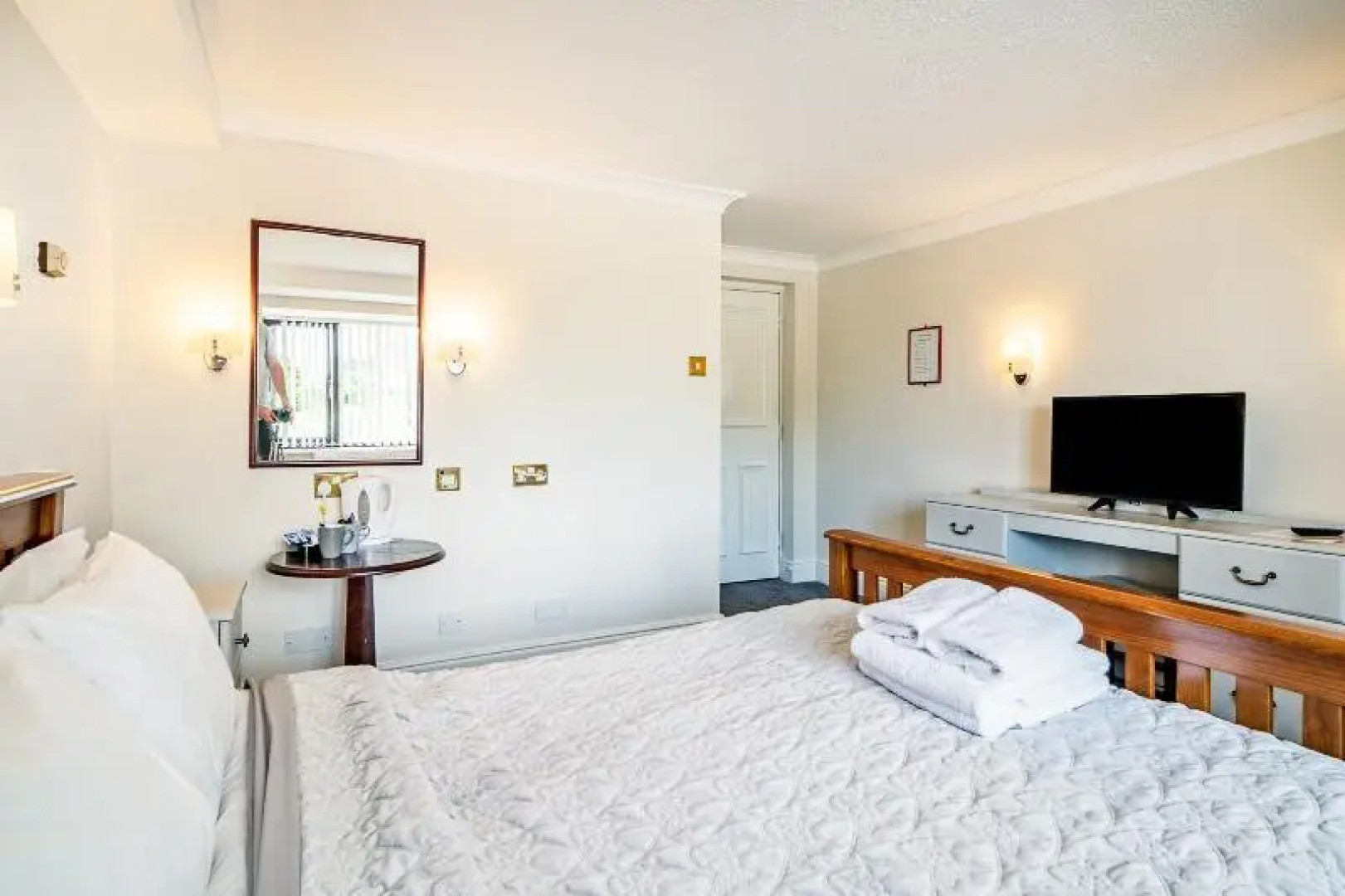 OYO Mountain Park Hotel