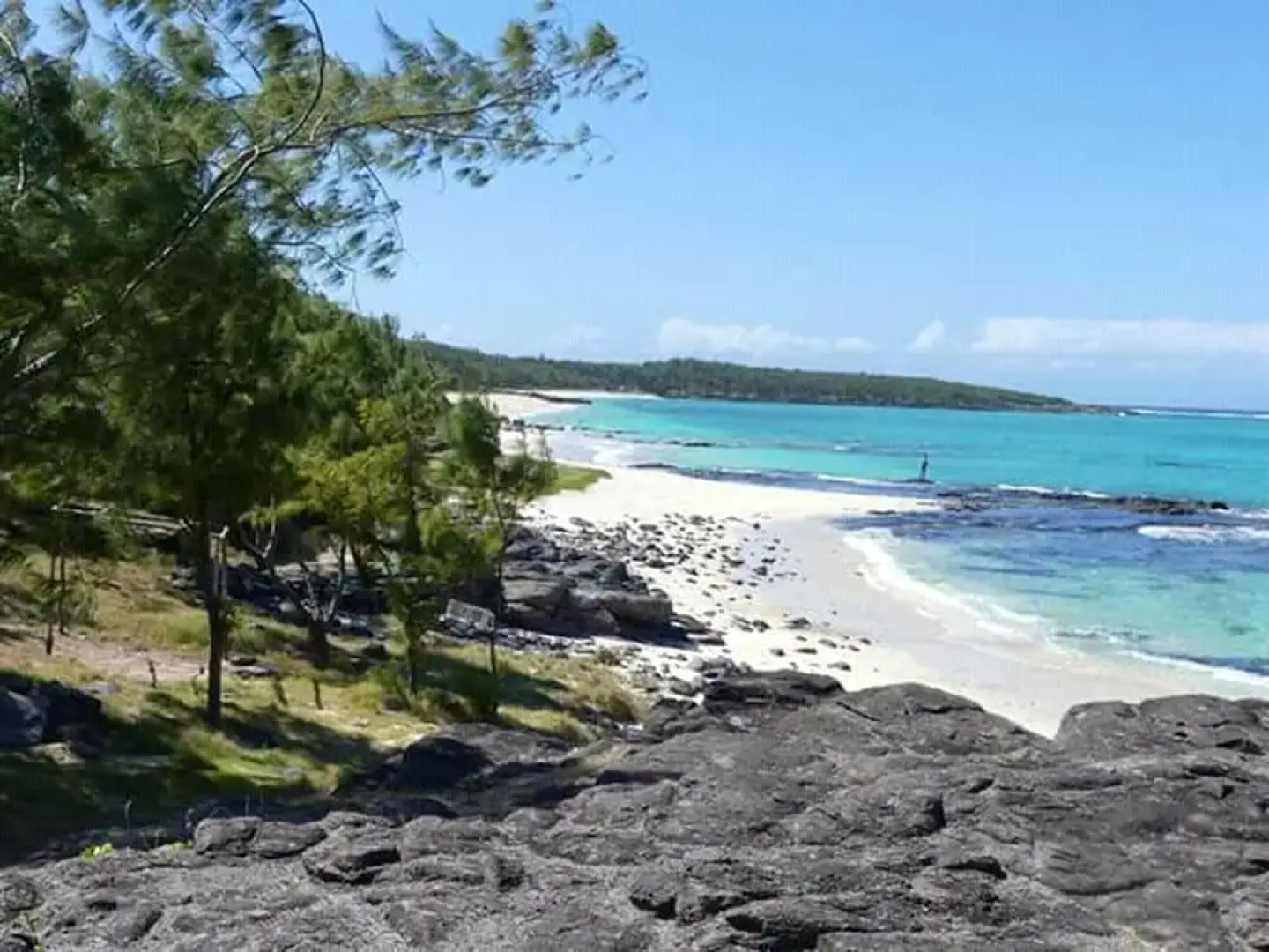 House With 2 Bedrooms in Port Mathurin, With Wonderful sea View, Enclo