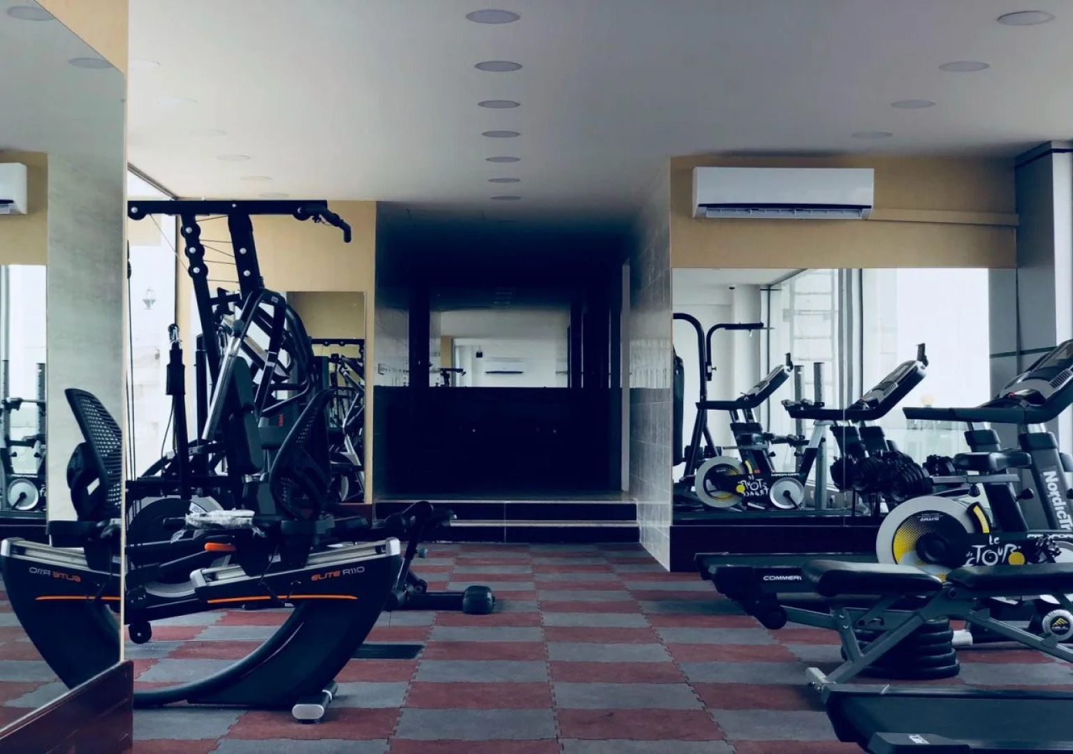 Al Dyafa Hotel Suites