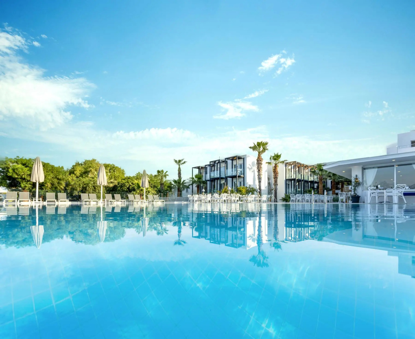 Charm Beach Hotel - All Inclusive