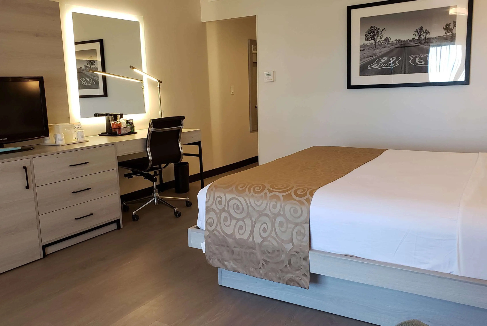 Ramada by Wyndham Burbank Airport