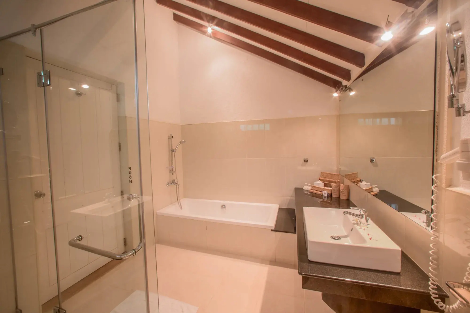 Greenwood Hotel Sigiriya