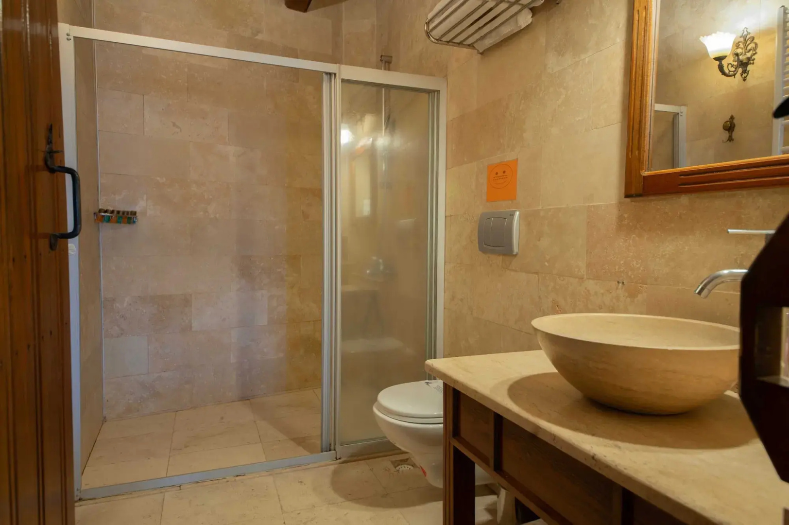 Safran Cave Hotel