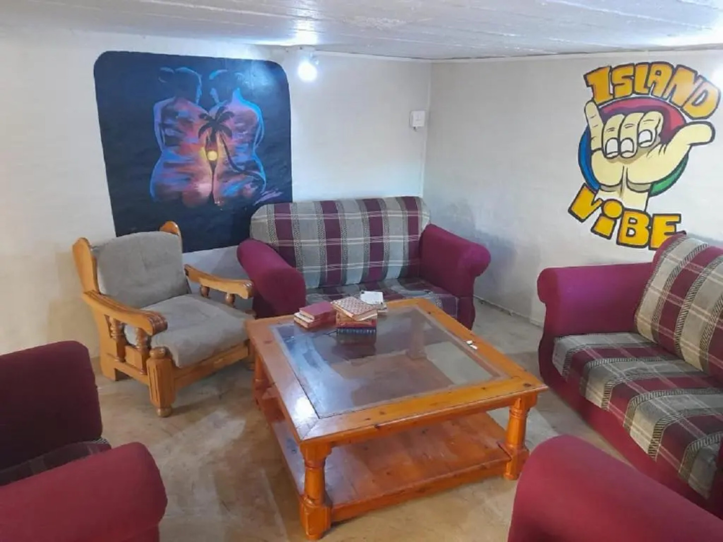 Island Vibe Knysna Hostel