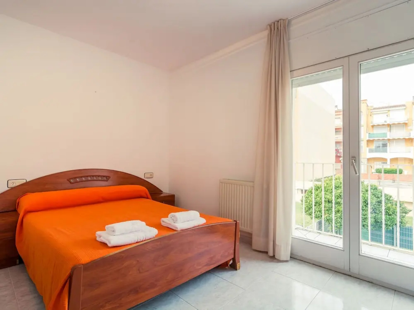 Holiday Home in Complex near Sea