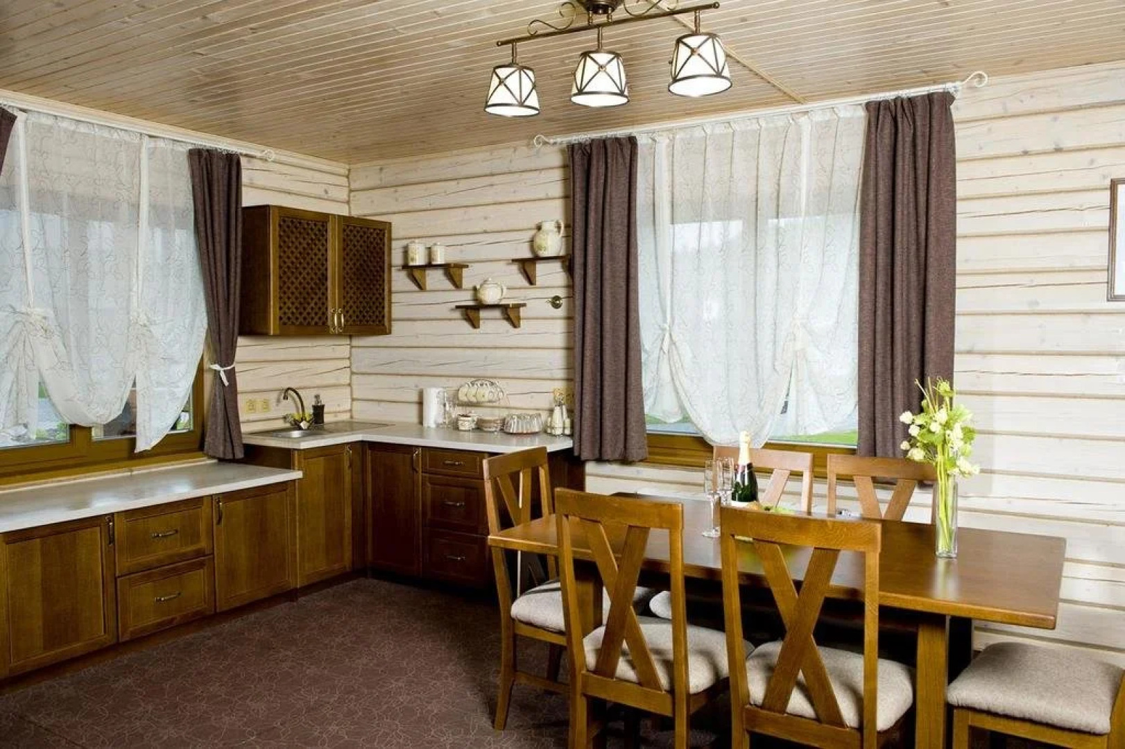 Отель «Таор Карпаты»