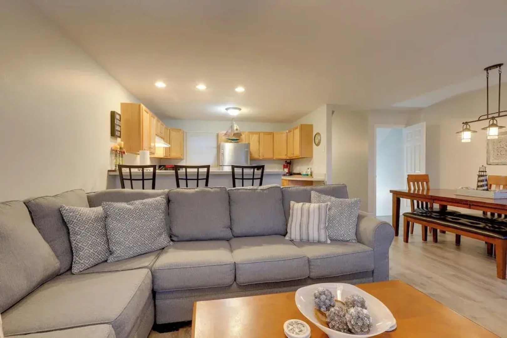 Manistee Retreat ~ 30 Mi to Crystal Mountain!