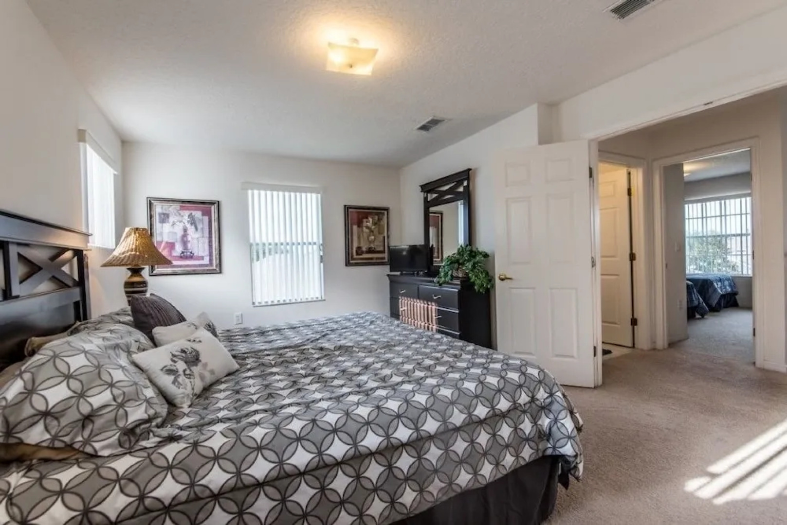 139 Minniehaha Circle House #34238