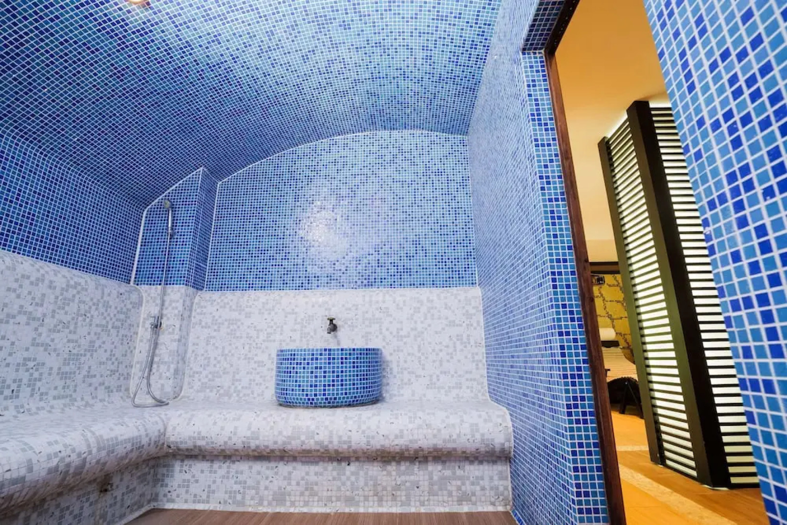 Local Stay Hotel, BW Signature Collection