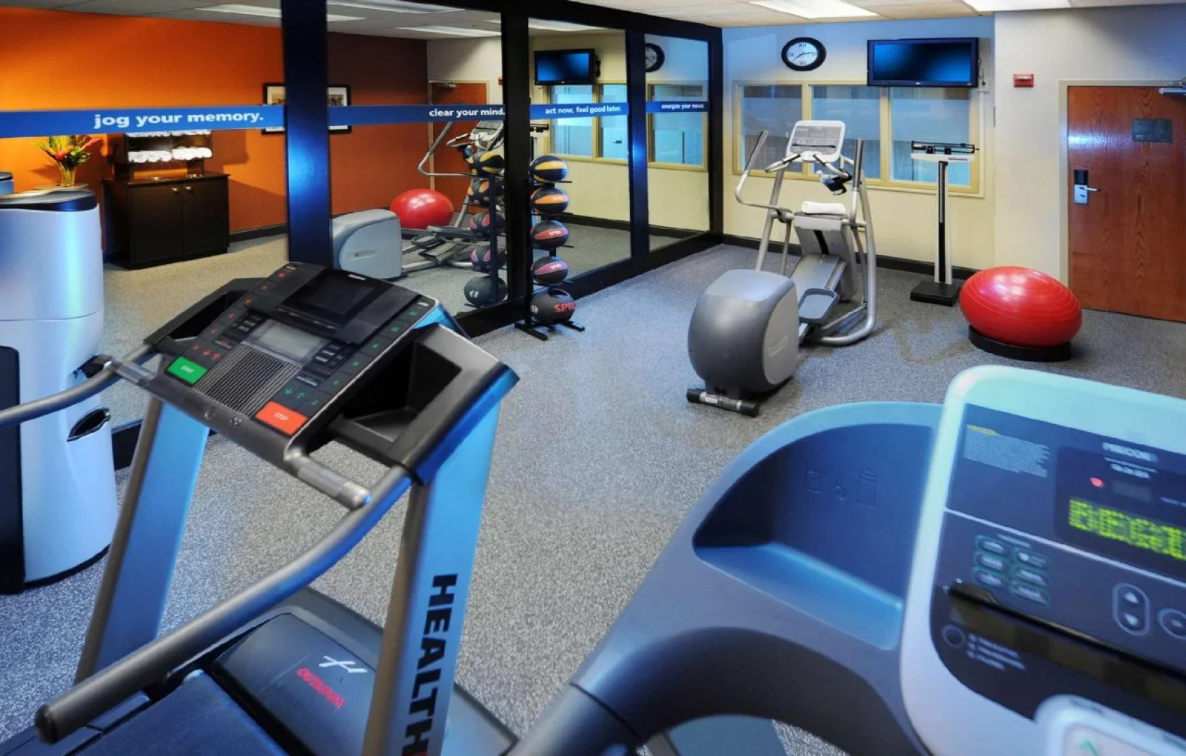 Hampton Inn & Suites N. Ft. Worth-Alliance Airport