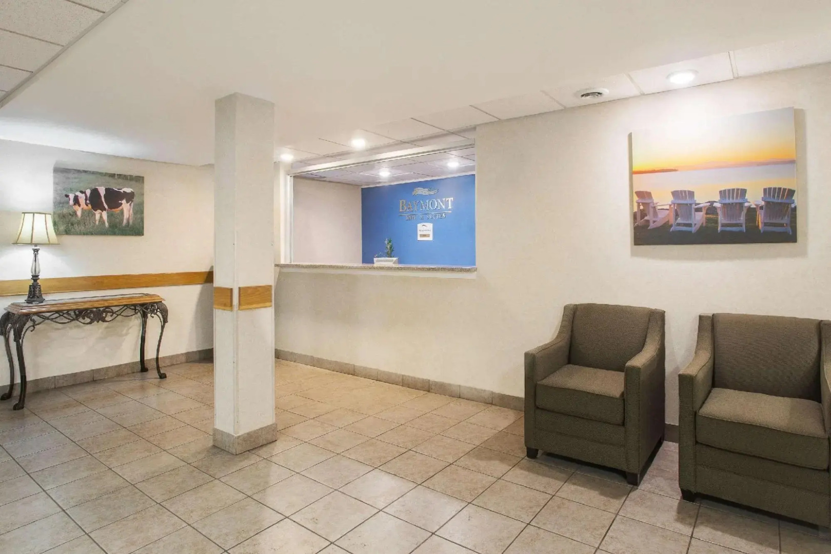 Baymont Inn & Suites Essex Burlington Area