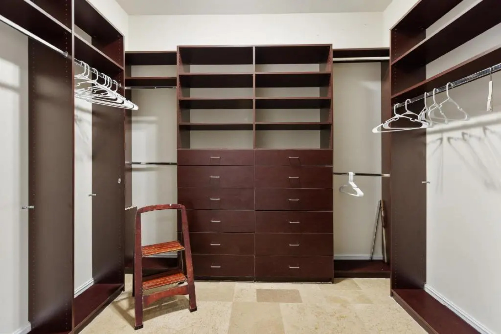 Luxury Spanish Villa 4 Bedroom 4 Bathroom Pool Sunny Isles