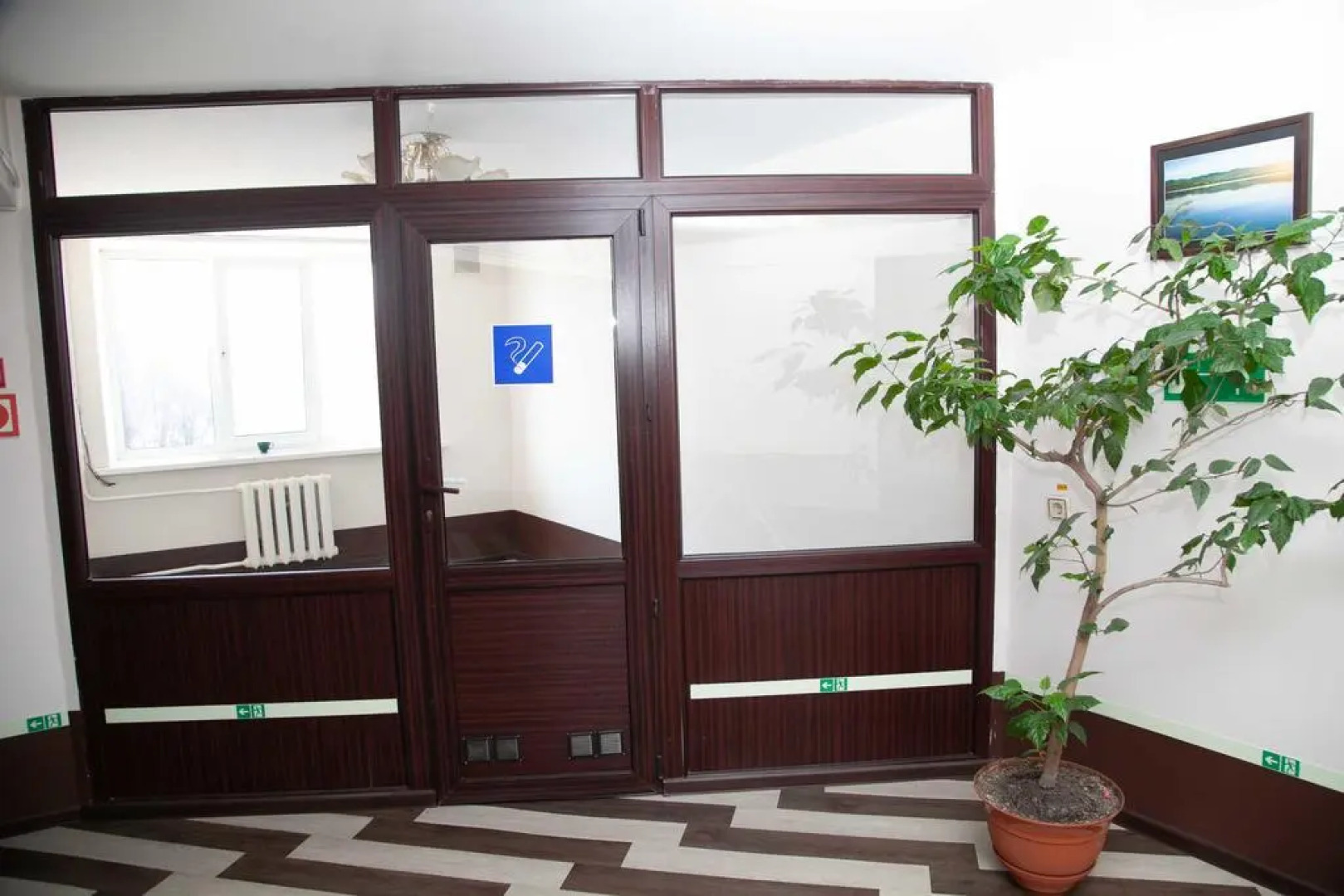 Отель Лотос