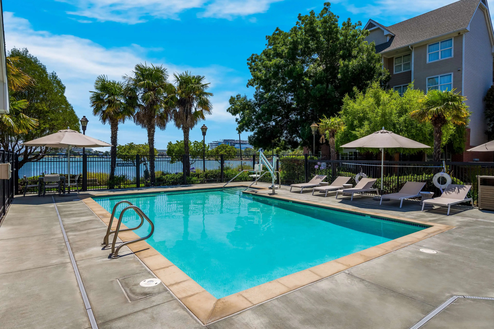 Sonesta ES Suites San Francisco Airport Oyster Point Waterfront