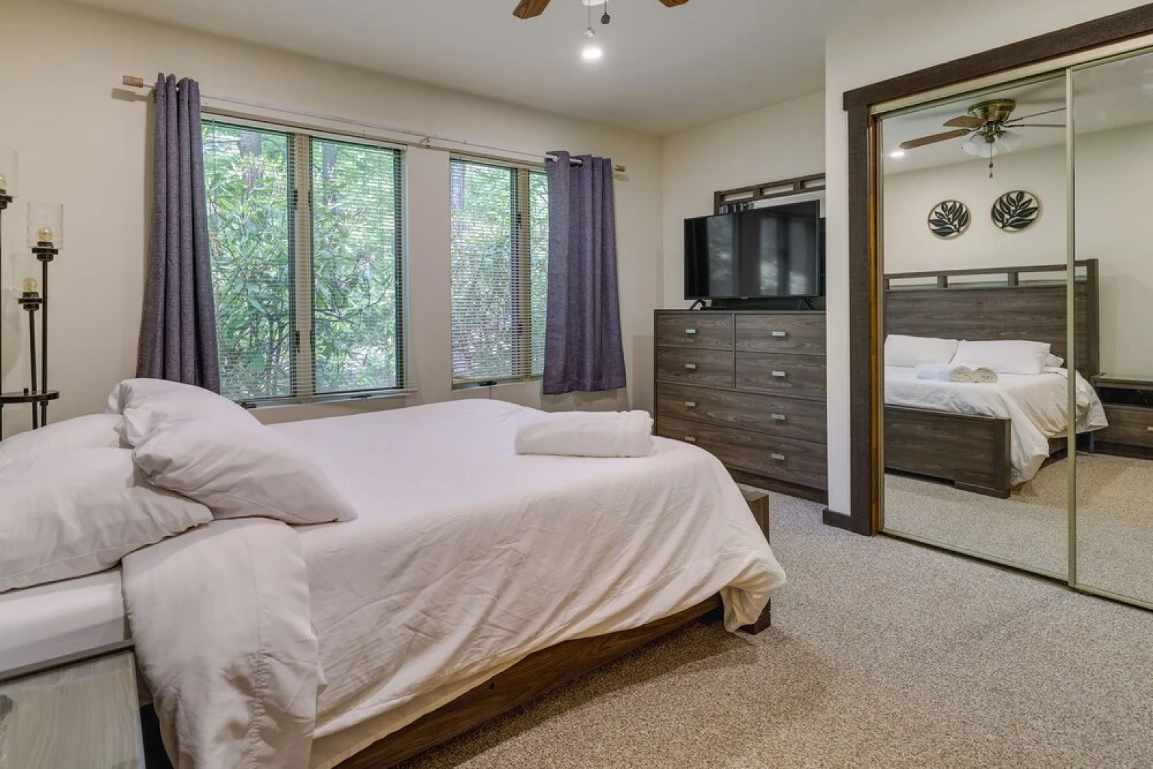 Pet-friendly Lake Harmony Townhome w/ Pool Access!