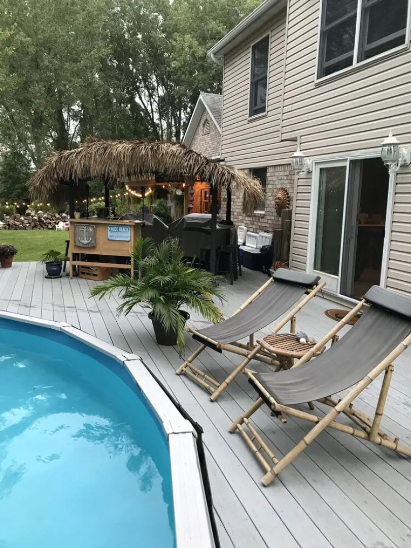 The Harsens Island Getaway Resort