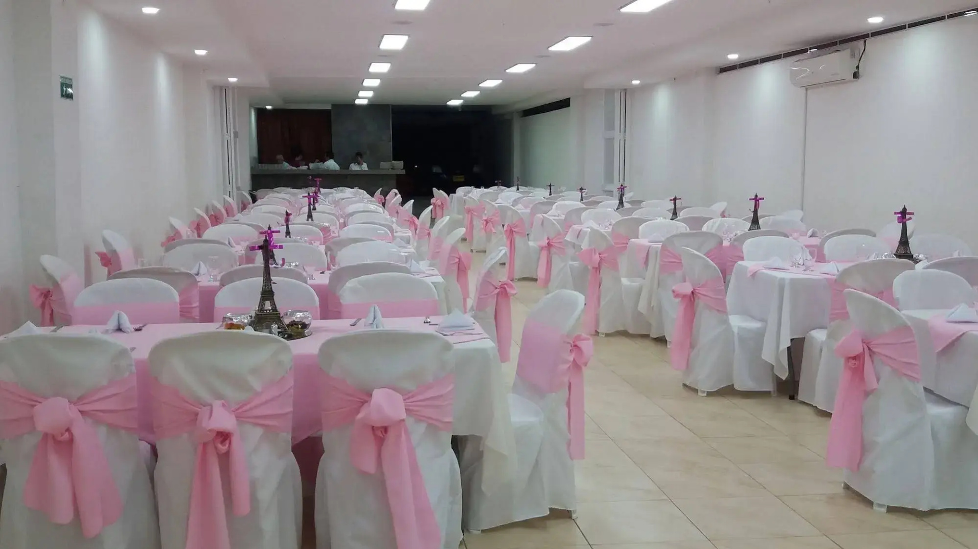 Hotel Metropolitana Plaza