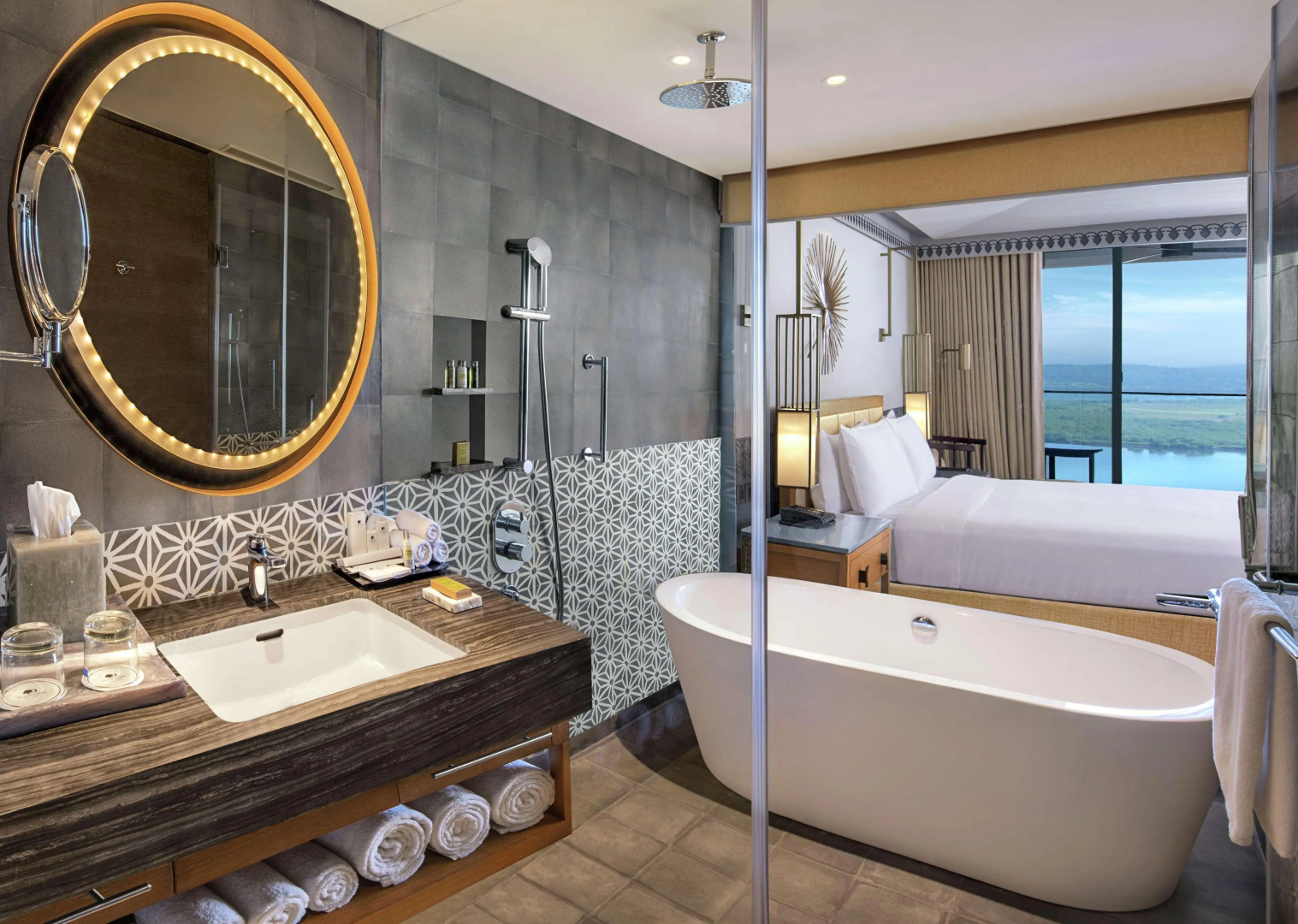 DoubleTree by Hilton Goa-Panaji
