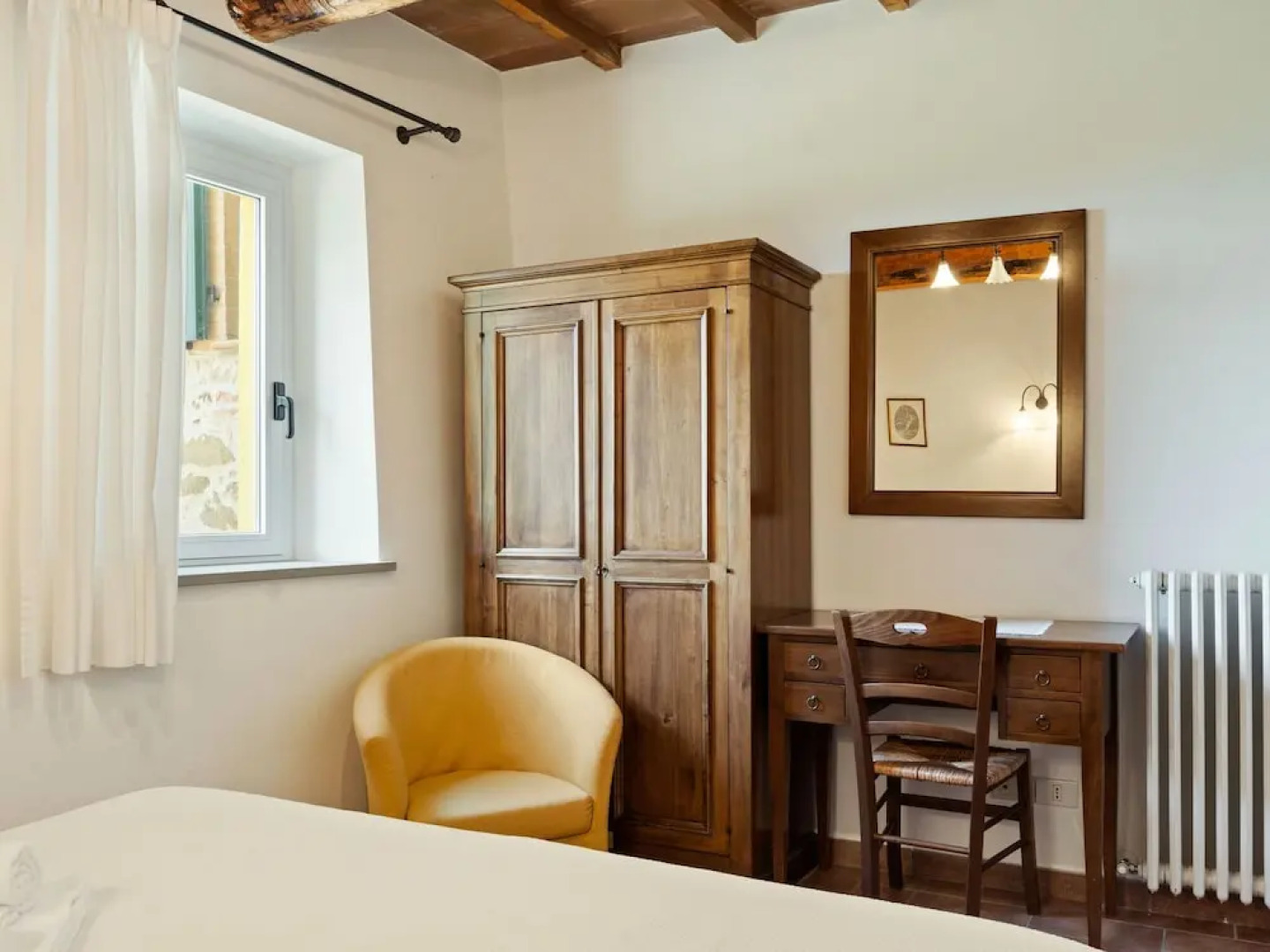Scenic Holiday Home in Torgiano With Swimming Pool