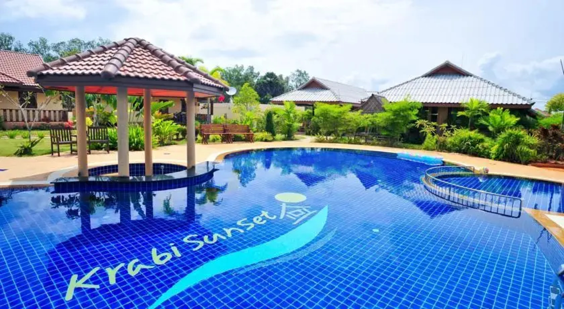 Mali 12 Krabi Sunset Village