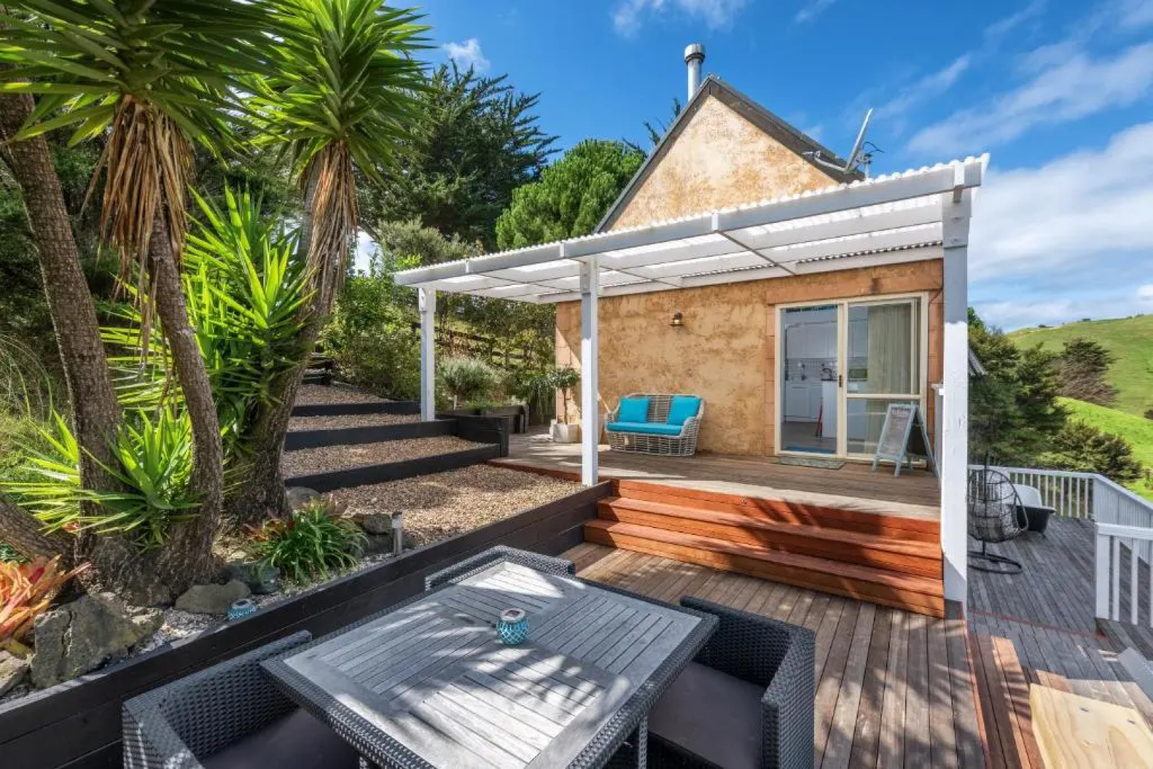 Woodside Bay Cottage