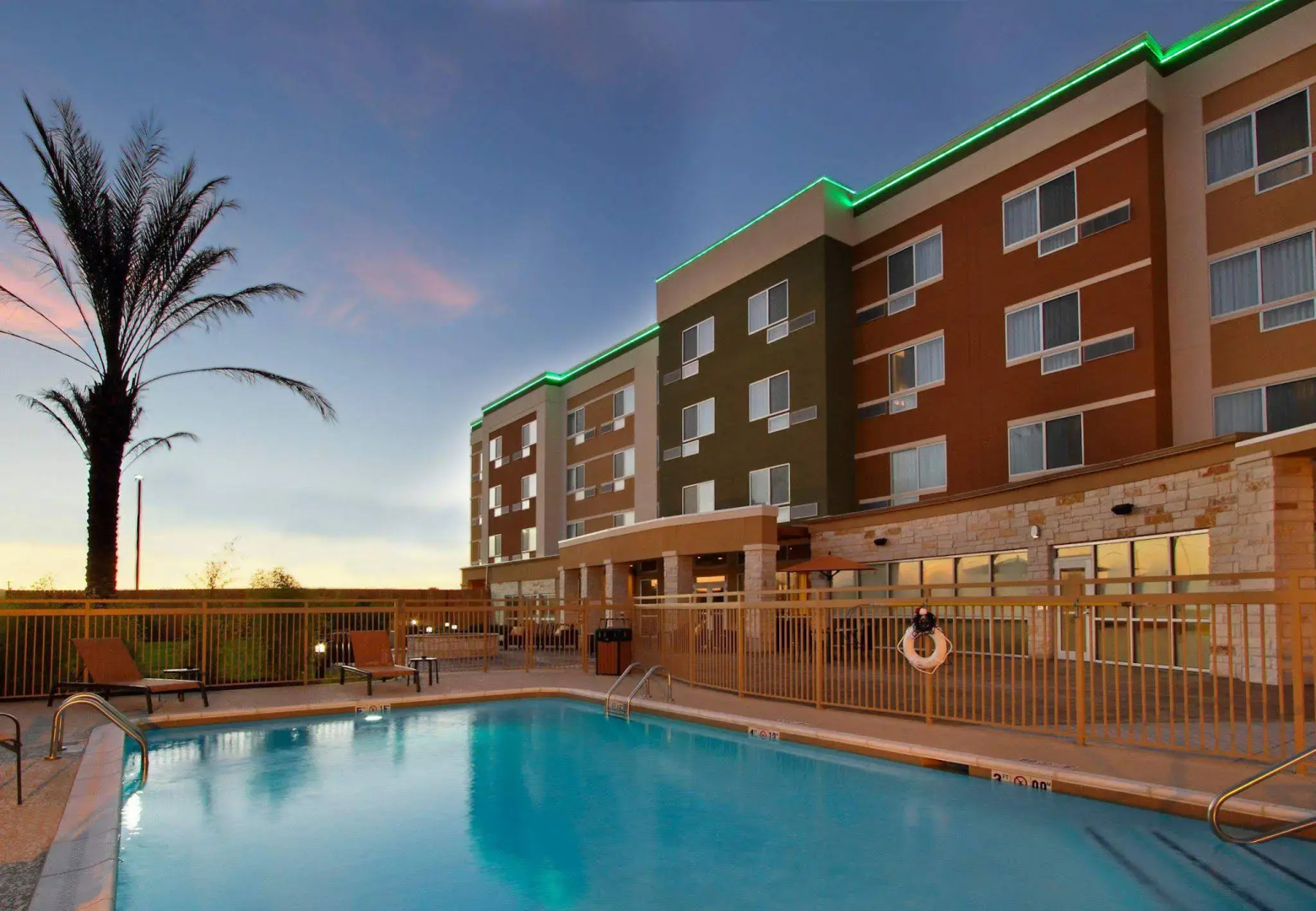 Courtyard by Marriott Victoria