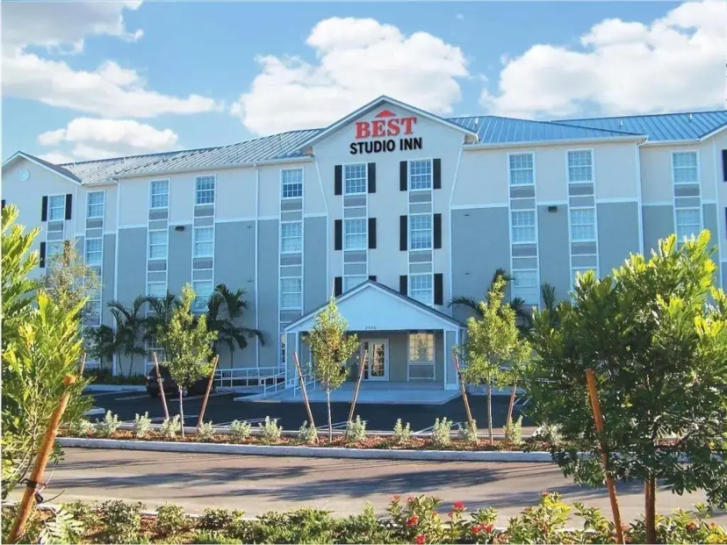 Best Studio Inn