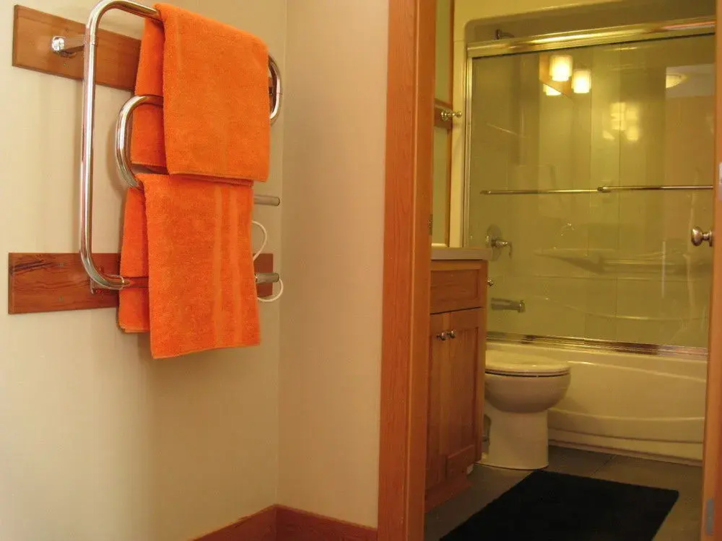 Mountain Town Properties Aladar's Guest Cabin