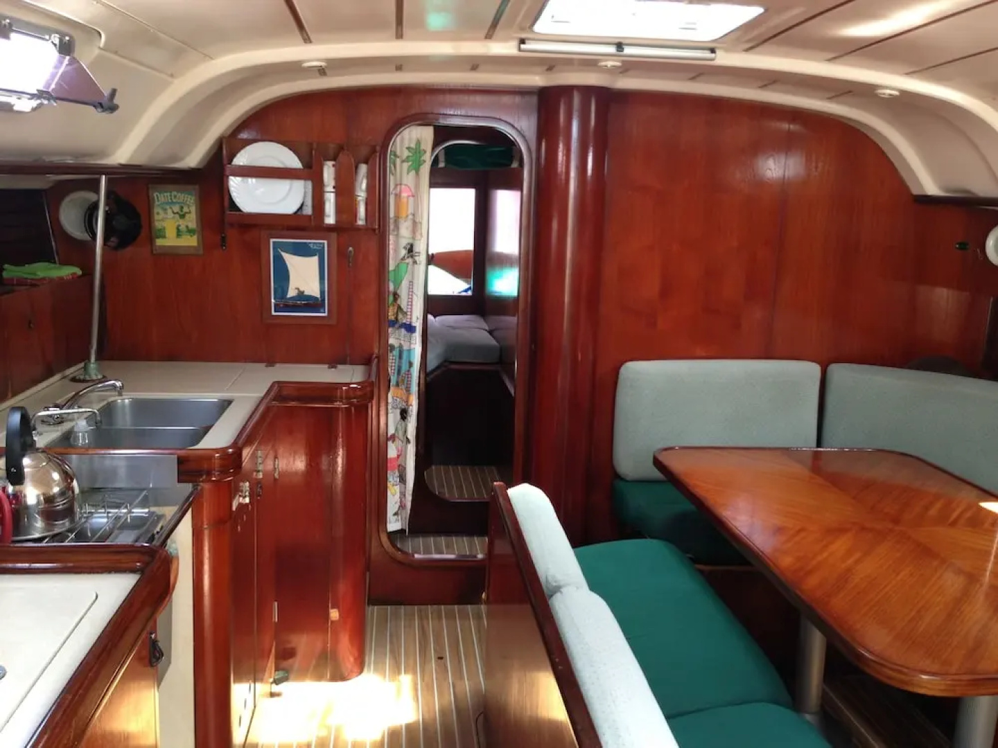 Yacht Yota Bellavita