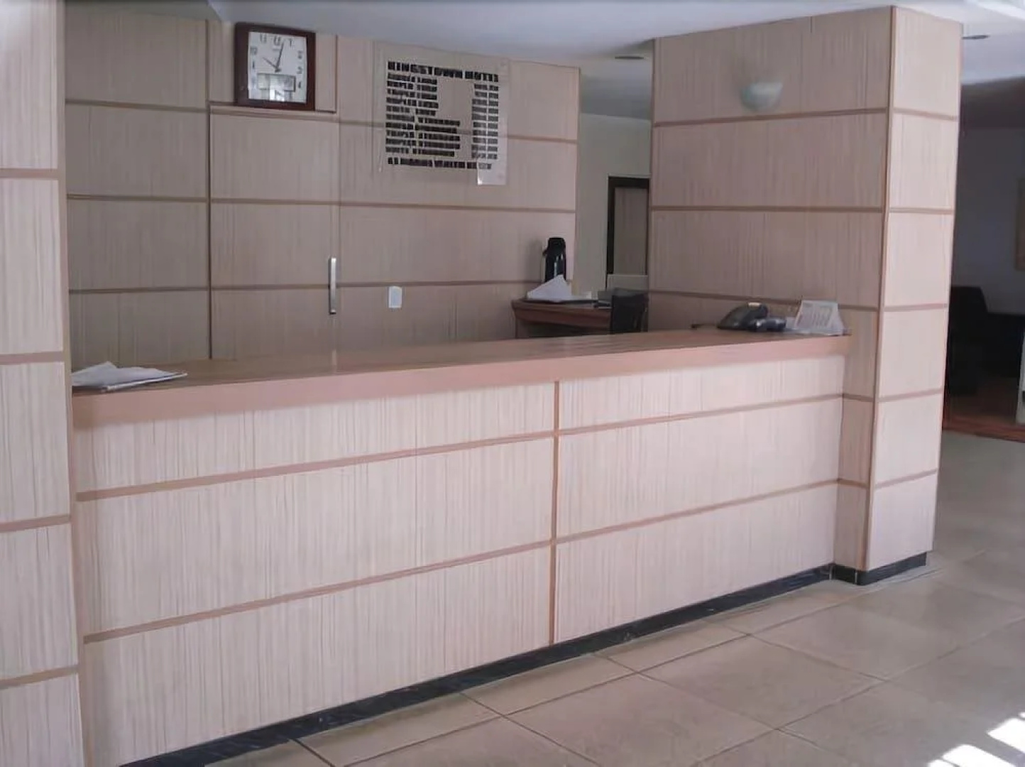 Kingstown Hotel