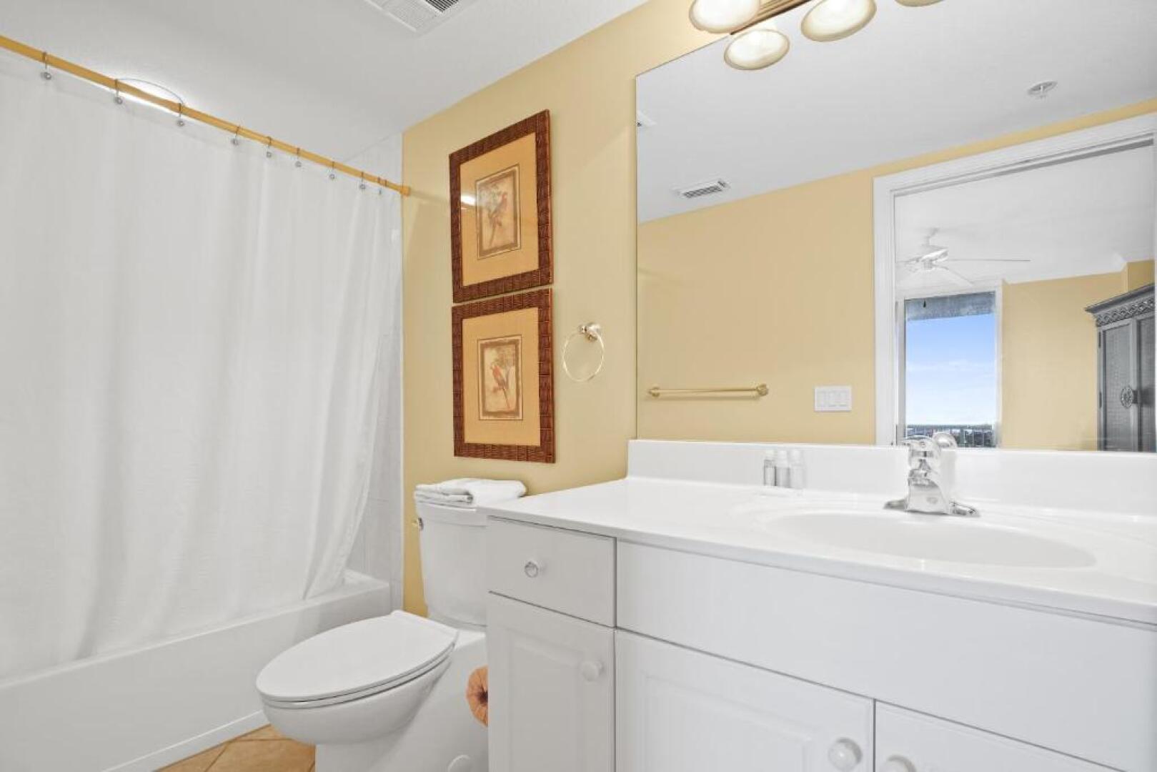 Destin West - Pelican