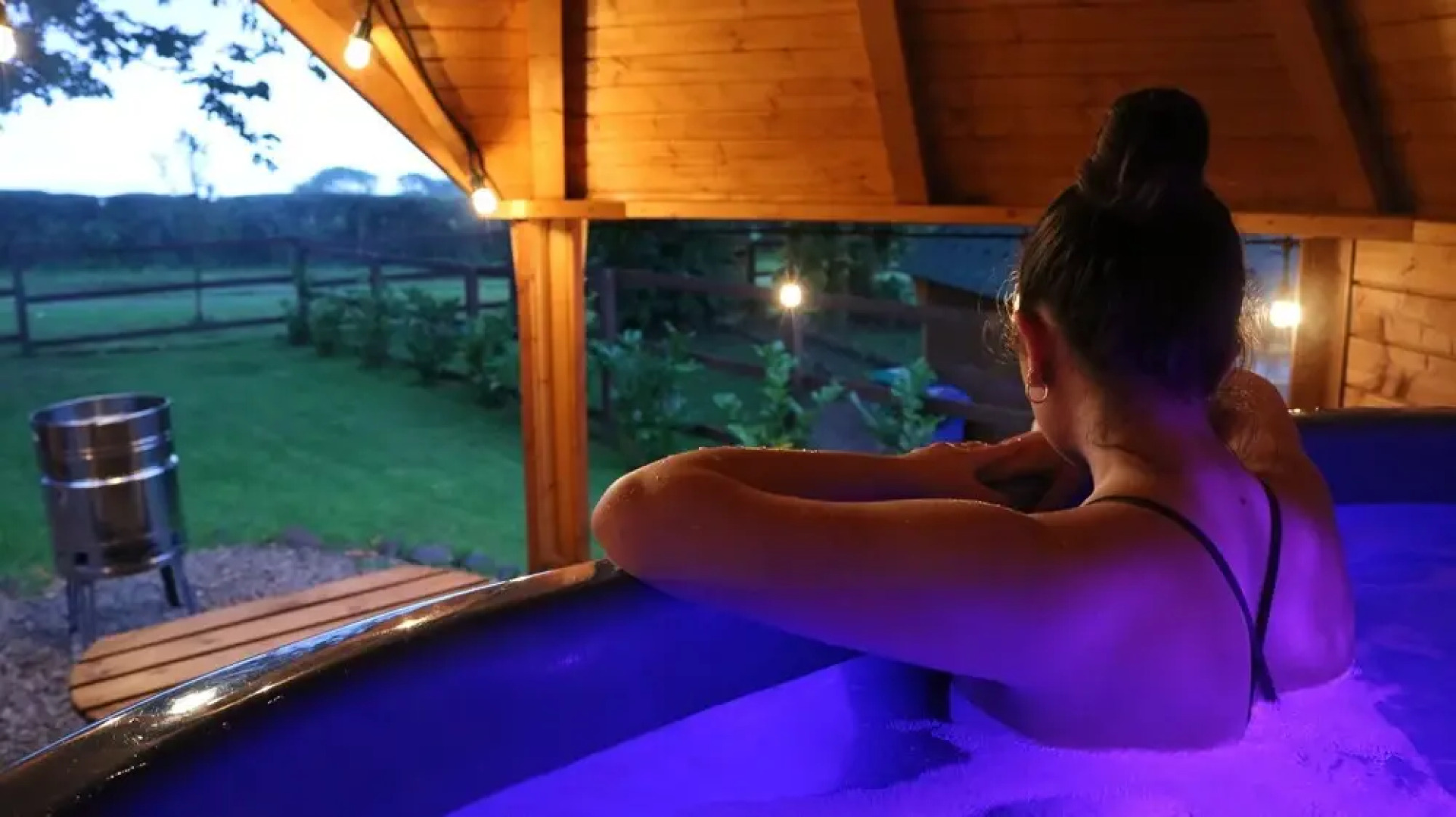 Elsay May Luxury Lodges Exclusively for Couples Over 25yrs and Dog Friendly