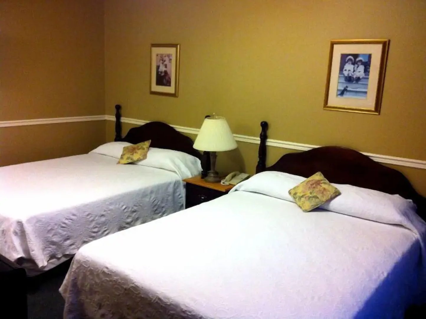Lynwood Inn