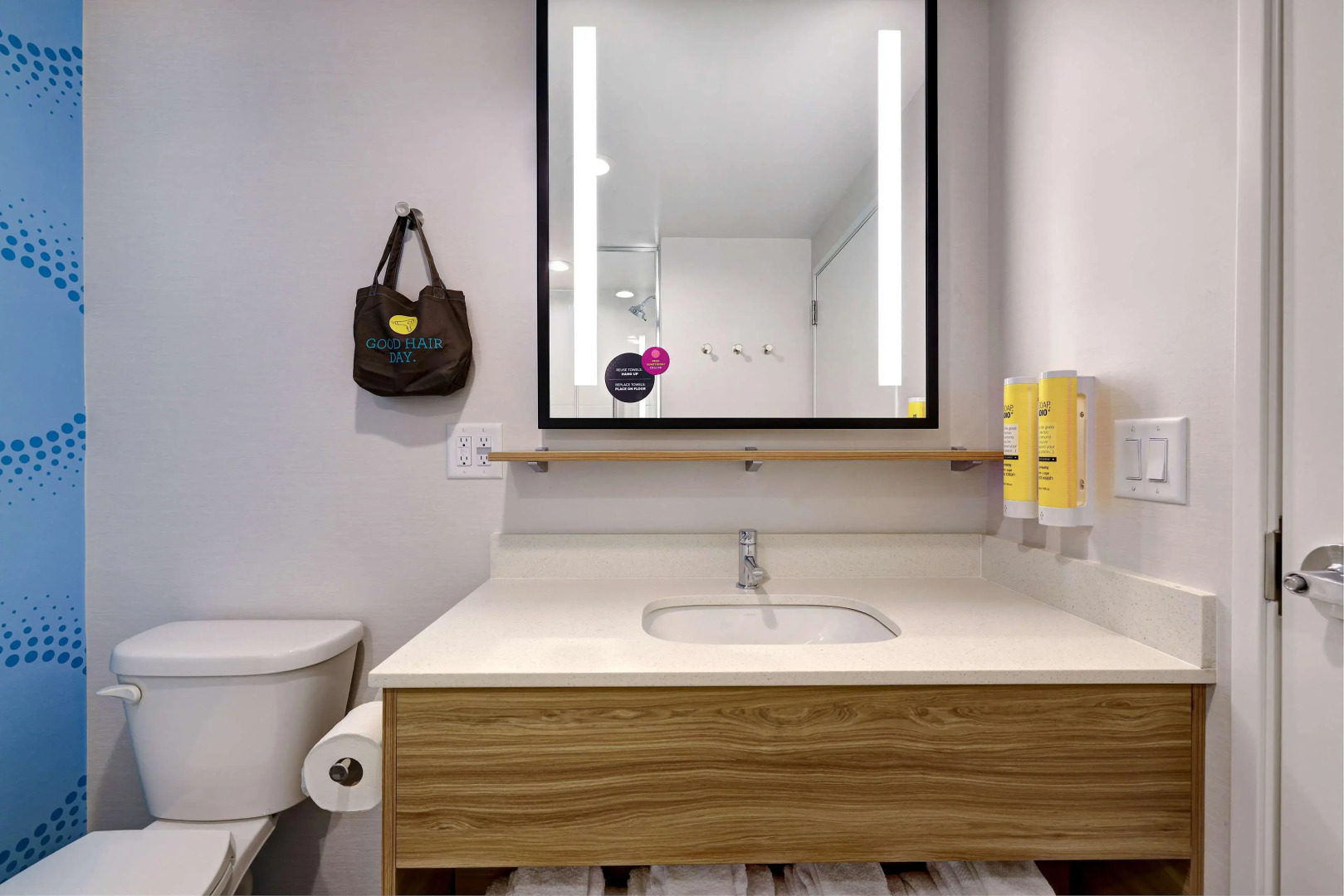 Tru by Hilton Lithia Springs