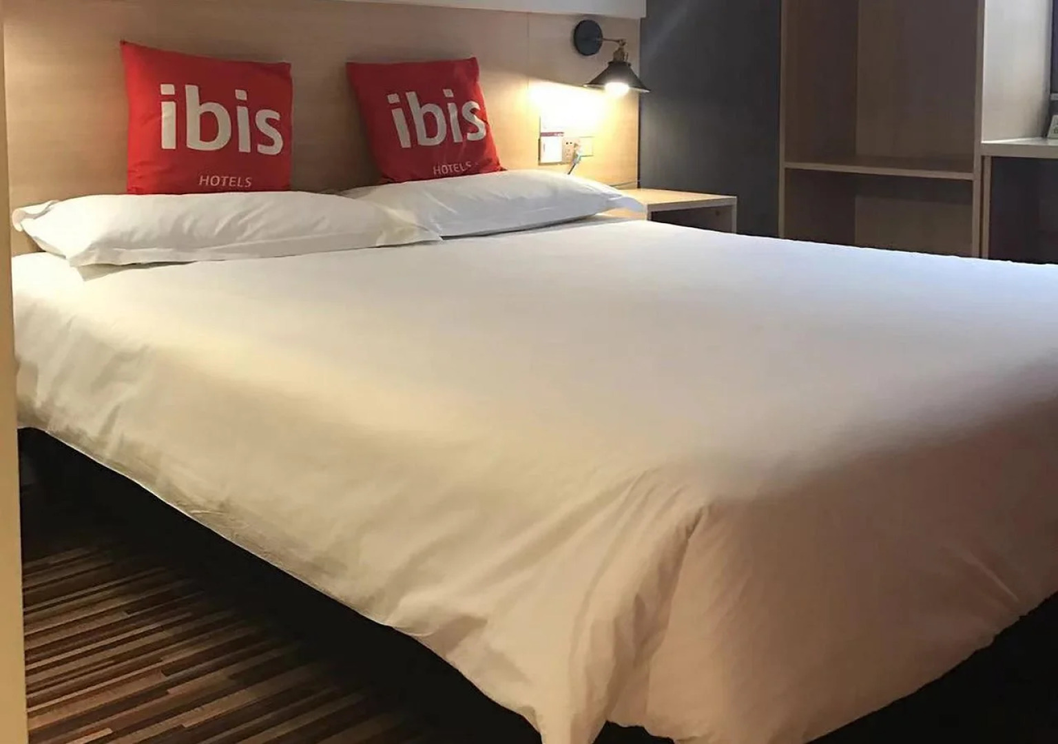 Ibis Jinan Quancheng Rd