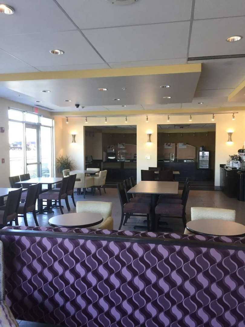 Holiday Inn Express & Suites Tahlequah by IHG