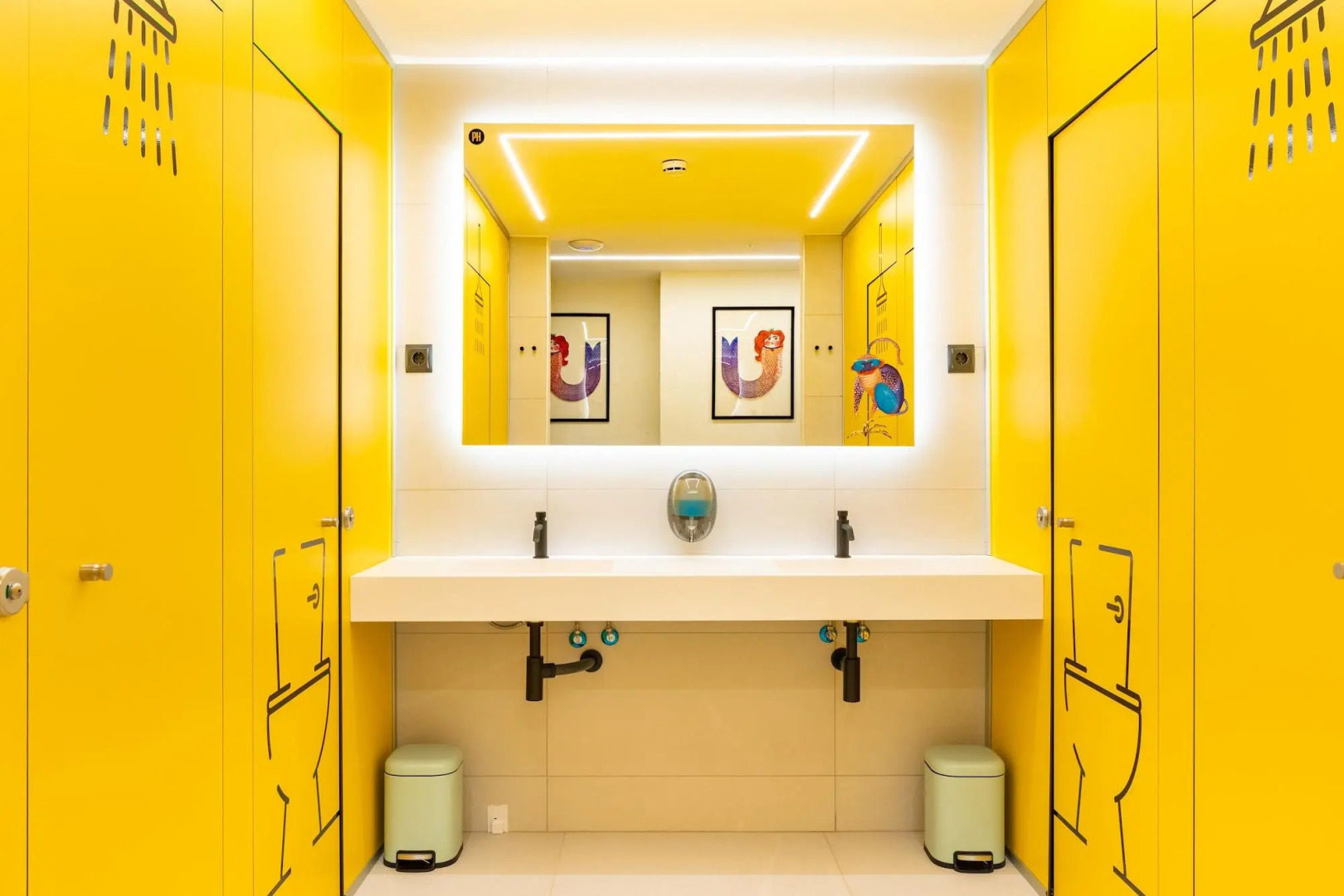 Petit Hostel Palacio Real