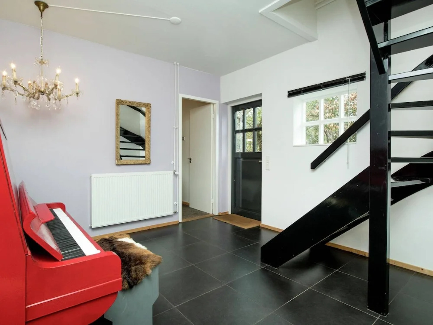 Vibrant Farmhouse near Forest in Heeze-Leende