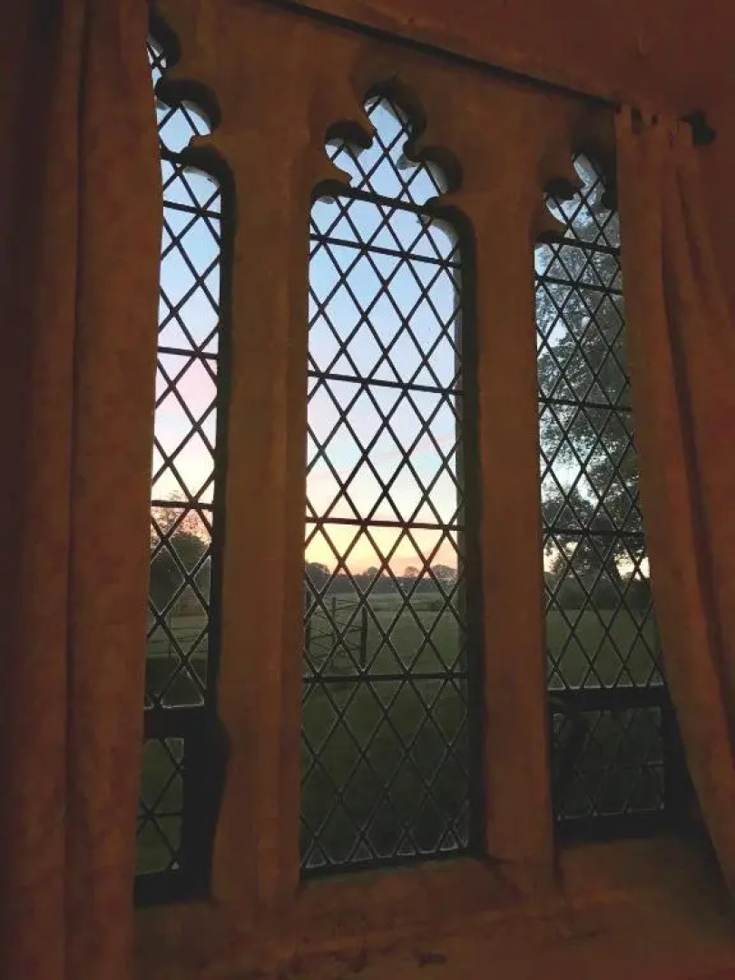 Annes Grove Miniature Castle