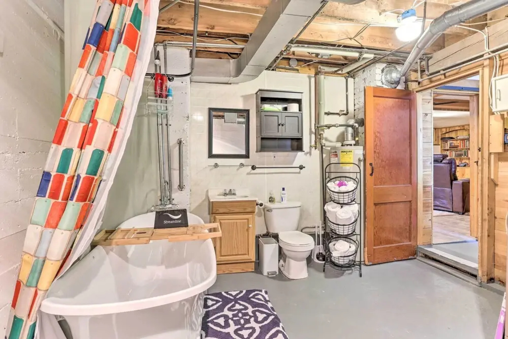 Dog-friendly SD Retreat ~ 4 Mi to Deadwood!