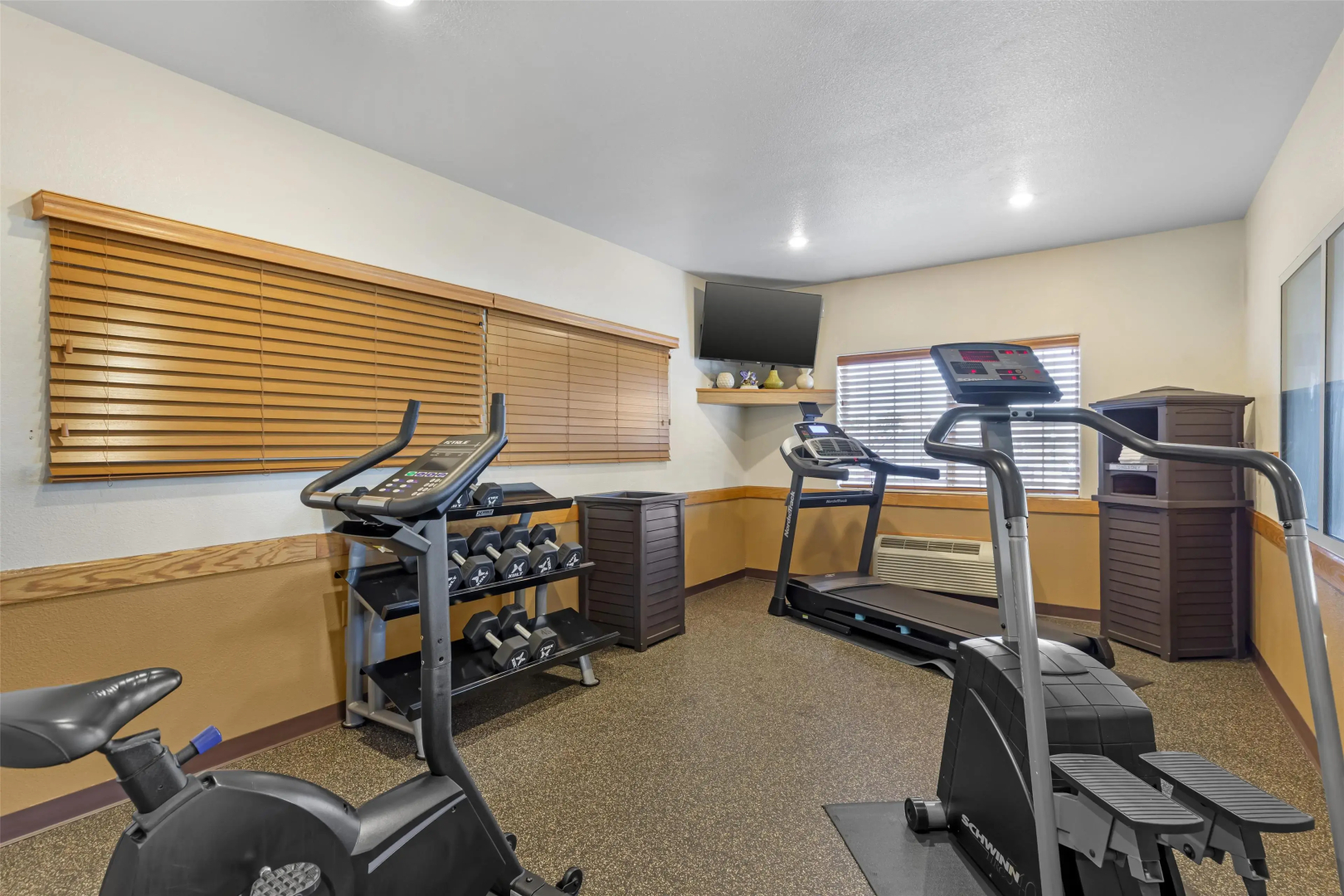 Best Western Firestone Inn & Suites