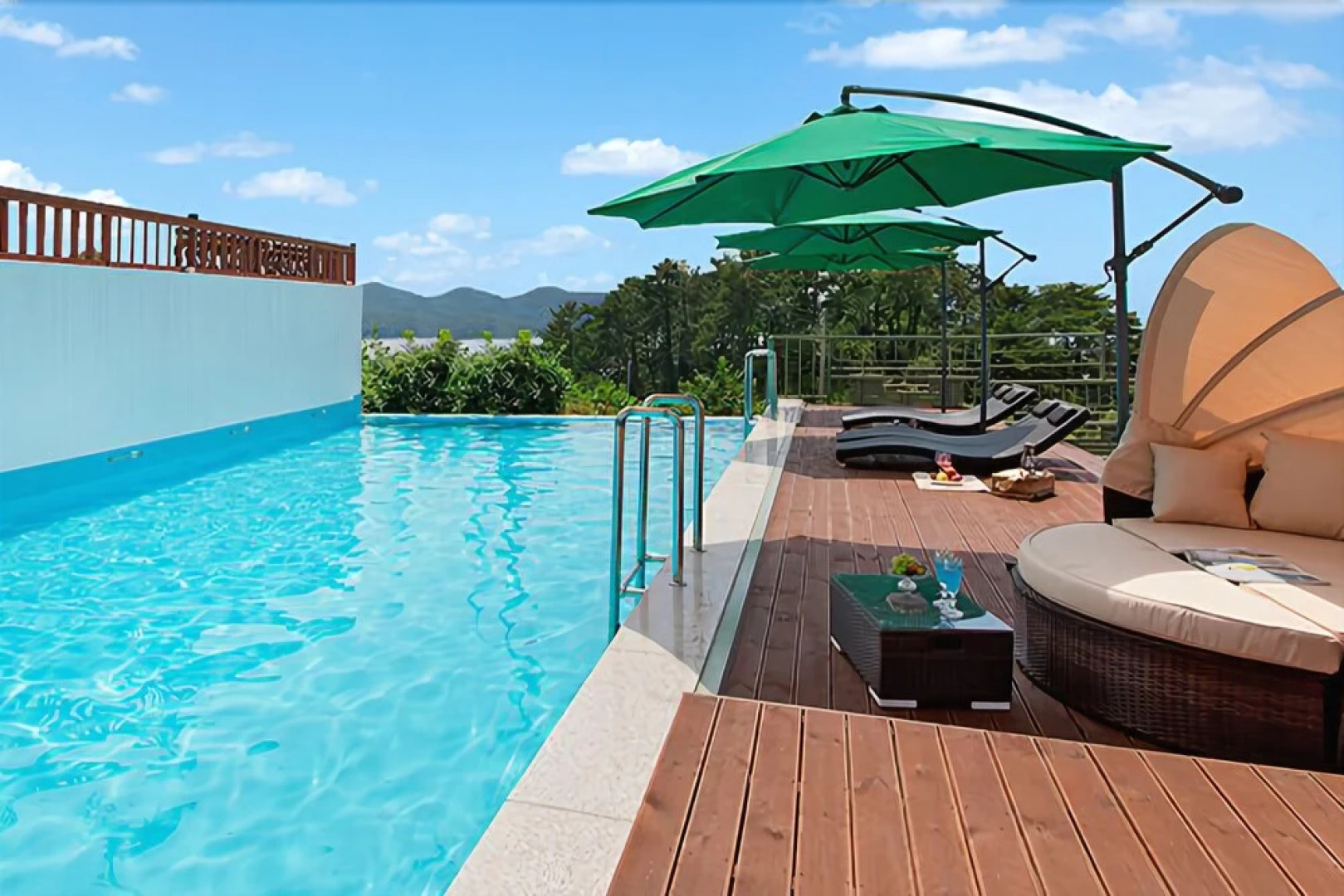 Tongyong Shayri Pension