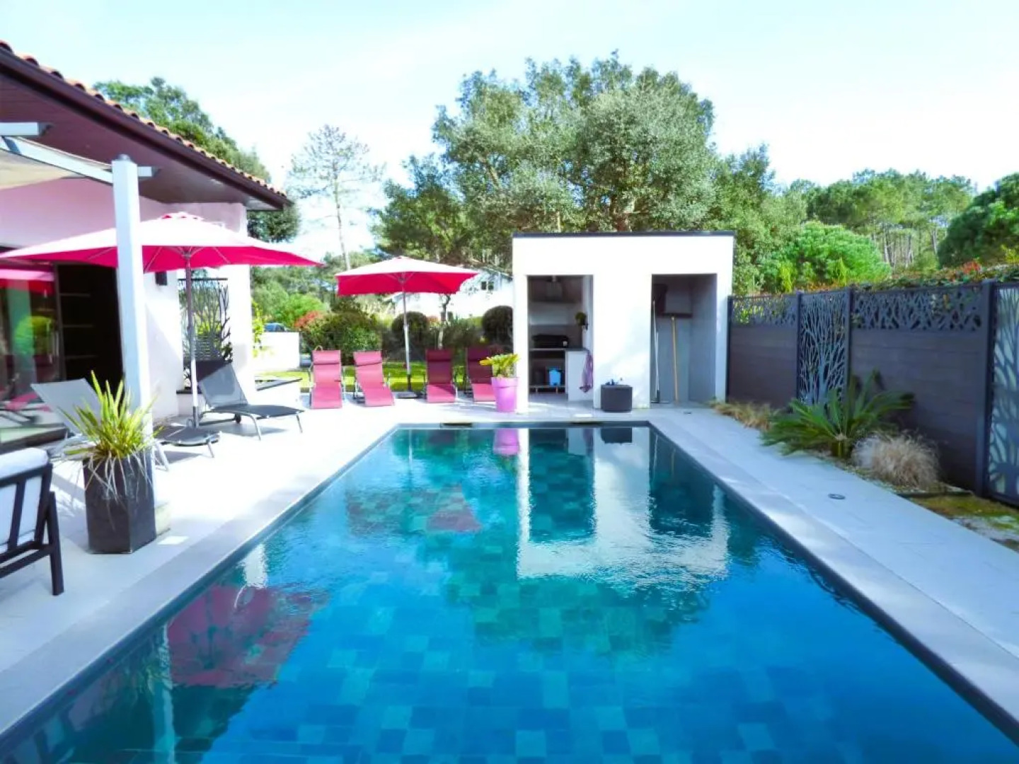 VILLA LUCIA, 8 PERS, au calme, proche plage à Vieux-Boucau